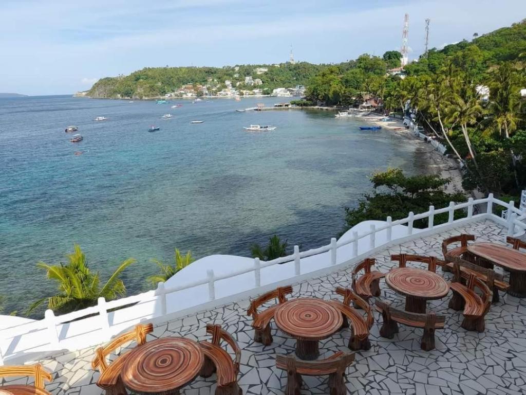 Red Sun Resort Пуэрто-Галера Экстерьер фото